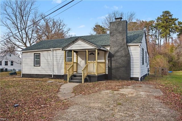 28 Butler DR, Hampton, VA 23666