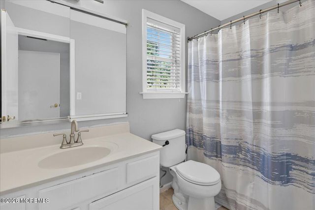 117 Inboard Avenue, Manahawkin, NJ 08050