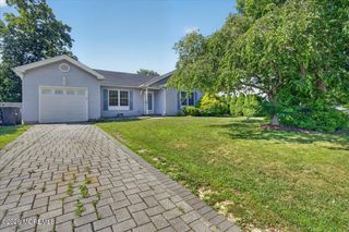 117 Inboard Avenue, Manahawkin, NJ 08050