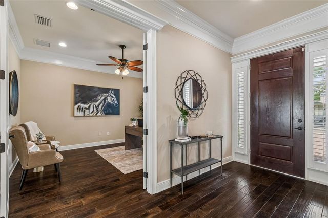 3902 W VASCONIA STREET, Tampa, FL 33629