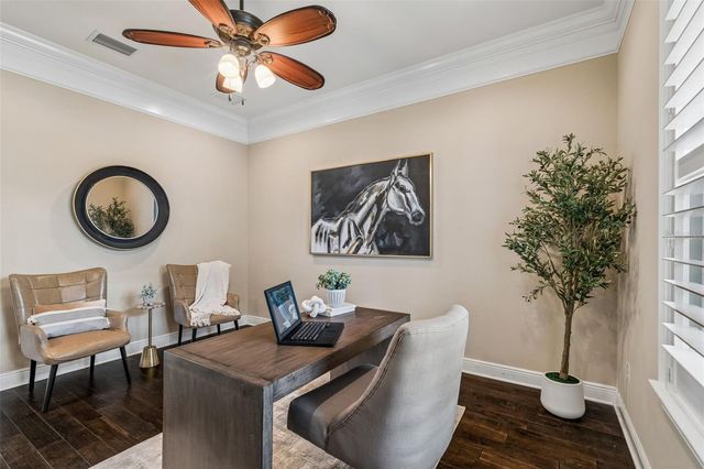 3902 W VASCONIA STREET, Tampa, FL 33629