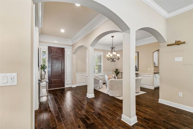 3902 W VASCONIA STREET, Tampa, FL 33629