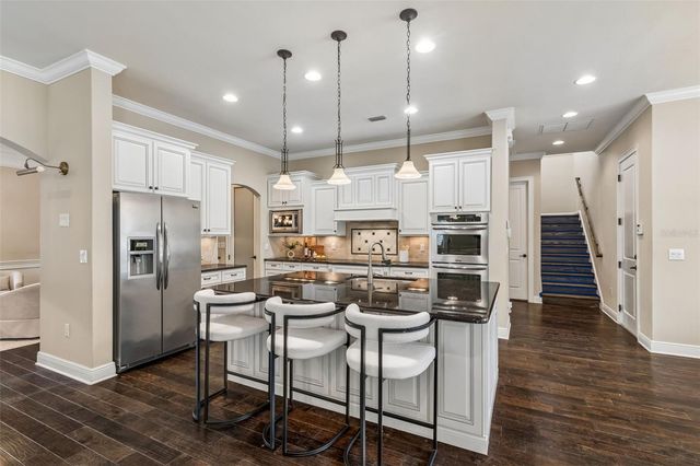 3902 W VASCONIA STREET, Tampa, FL 33629