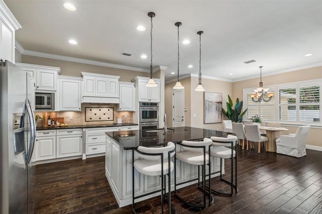 3902 W VASCONIA STREET, Tampa, FL 33629