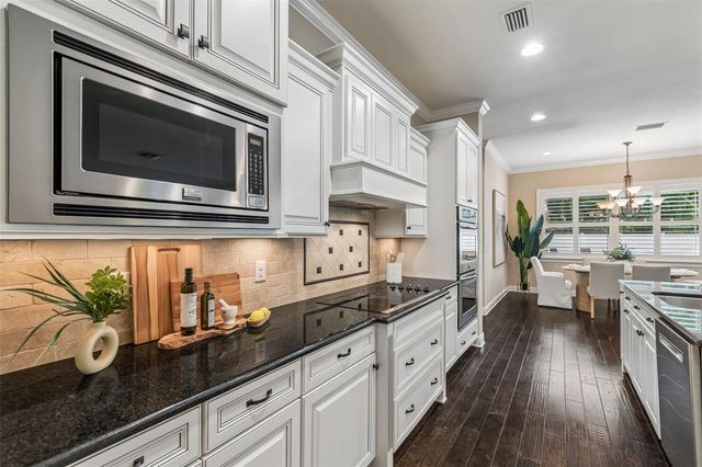 3902 W VASCONIA STREET, Tampa, FL 33629