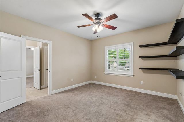 3902 W VASCONIA STREET, Tampa, FL 33629