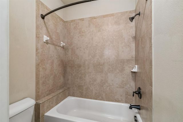 3902 W VASCONIA STREET, Tampa, FL 33629