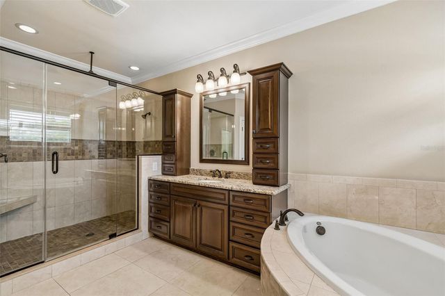 3902 W VASCONIA STREET, Tampa, FL 33629