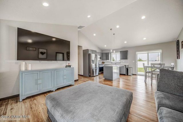 4198 N Pradera CT, Post Falls, ID 83854