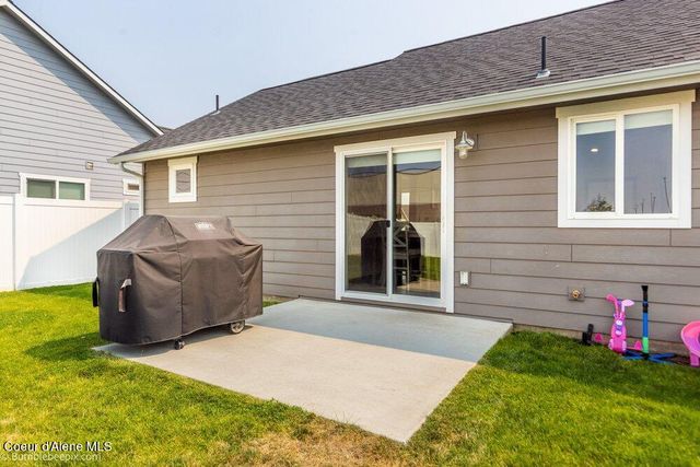 4198 N Pradera CT, Post Falls, ID 83854