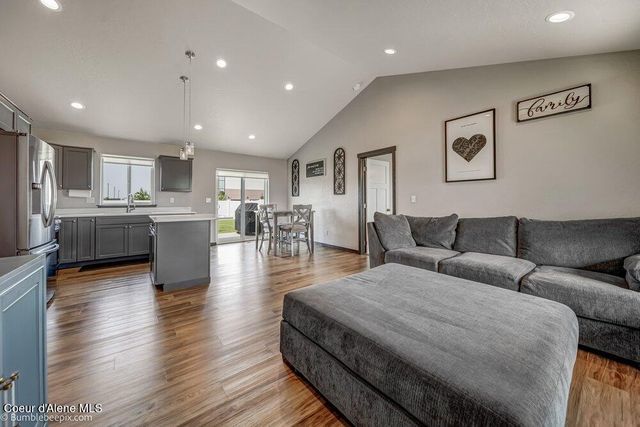 4198 N Pradera CT, Post Falls, ID 83854