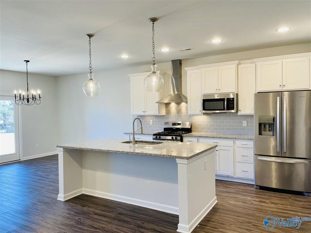 7305 Kendama Court, Owens Cross Roads, AL 35763