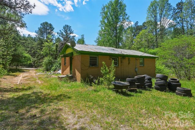 2997 Berry Farm Road, Carlisle, SC 29031