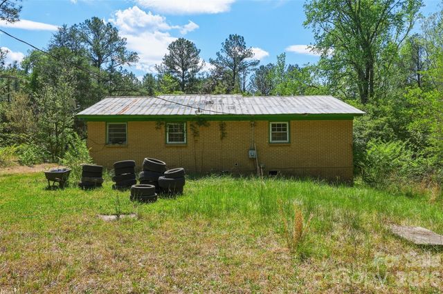 2997 Berry Farm Road, Carlisle, SC 29031