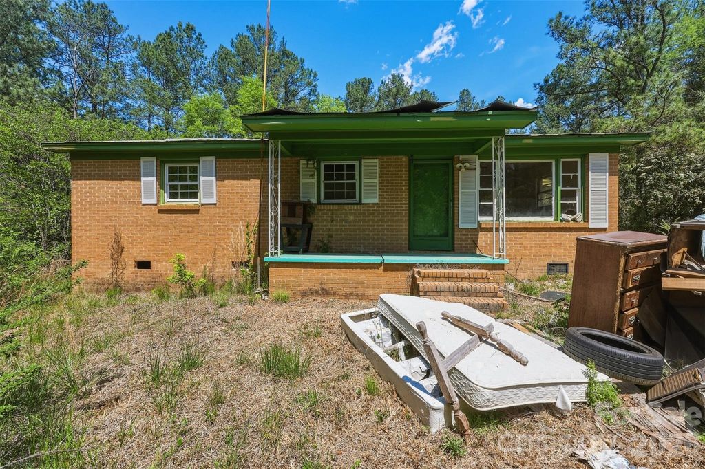2997 Berry Farm Road, Carlisle, SC 29031