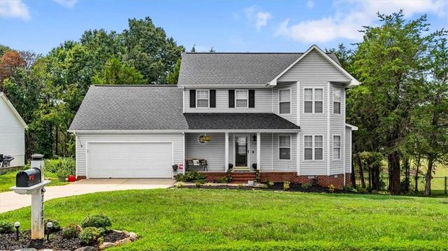 7707 Sorrel Run Court, Summerfield, NC 27358