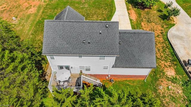 7707 Sorrel Run Court, Summerfield, NC 27358