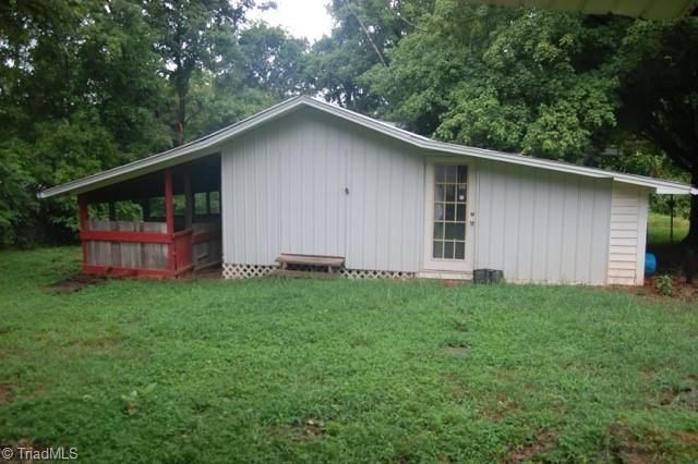 156 S Snider Street, Denton, NC 27239