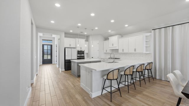 1838 Luna, New Braunfels, TX 78132