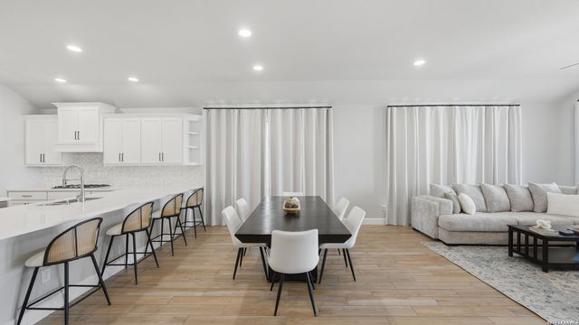 1838 Luna, New Braunfels, TX 78132