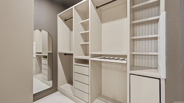 1838 Luna, New Braunfels, TX 78132