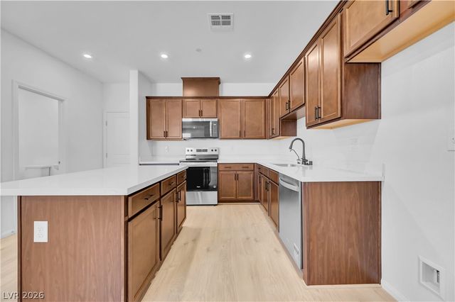 1948 Hydrangea Place, Las Vegas, NV 89106