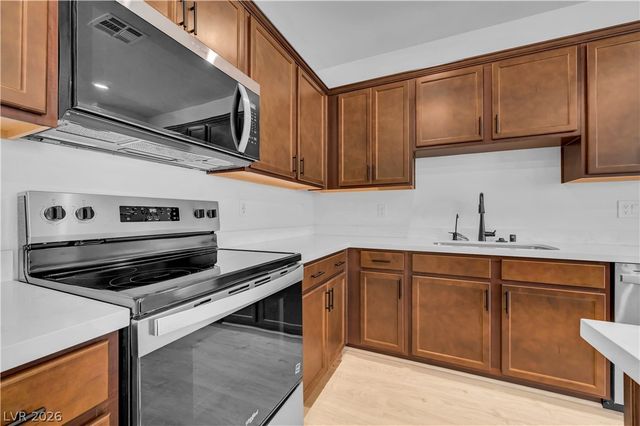 1948 Hydrangea Place, Las Vegas, NV 89106