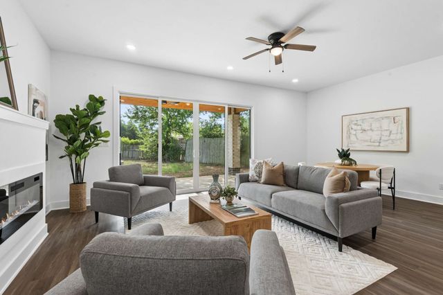 126 Port O Call Court, Runaway Bay, TX 76426