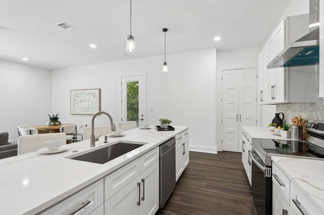 126 Port O Call Court, Runaway Bay, TX 76426