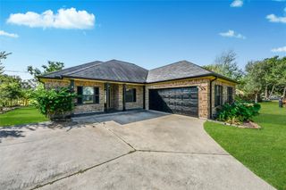 11004 San Jacinto Drive, La Porte, TX 77571
