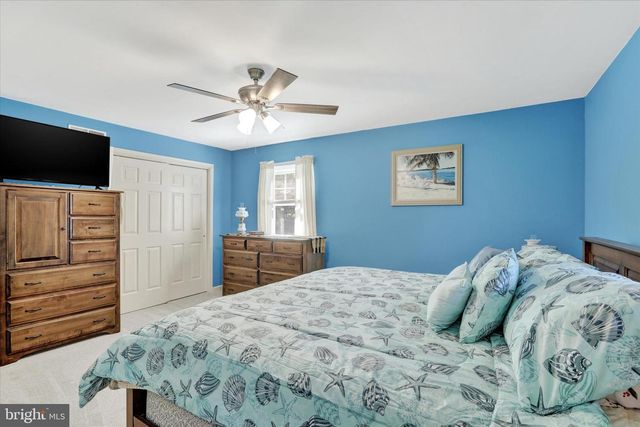 1950 GIBSON DR, Hatboro, PA 19040