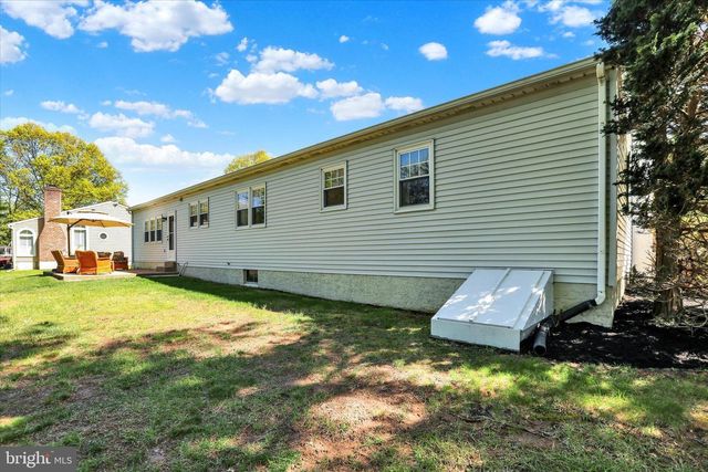 1950 GIBSON DR, Hatboro, PA 19040