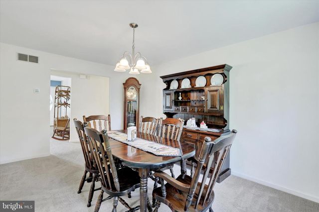 1950 GIBSON DR, Hatboro, PA 19040