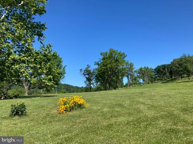 10436 JOHN S MOSBY HWY, Paris, VA 20130
