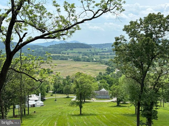 10436 JOHN S MOSBY HWY, Paris, VA 20130