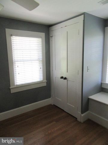 10436 JOHN S MOSBY HWY, Paris, VA 20130