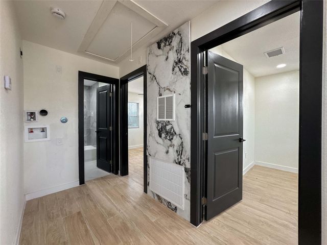 206 E 33rd Street 8, Houston, TX 77018