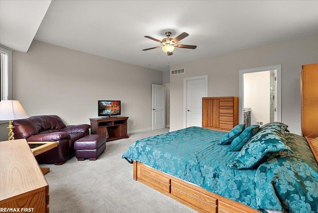 19117 Brighton Drive, Macomb, MI 48042