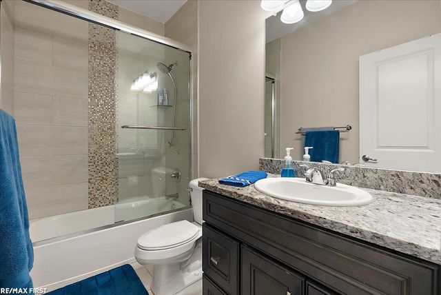 19117 Brighton Drive, Macomb, MI 48042