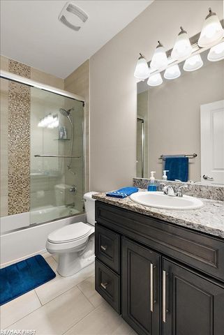 19117 Brighton Drive, Macomb, MI 48042