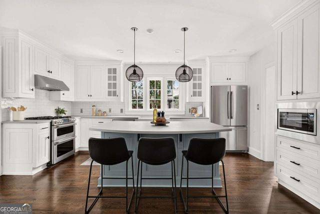 607 E Paces Ferry Road NE, Atlanta, GA 30305