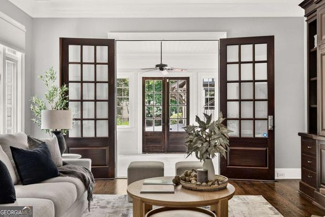 607 E Paces Ferry Road NE, Atlanta, GA 30305
