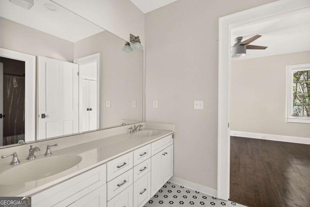 607 E Paces Ferry Road NE, Atlanta, GA 30305