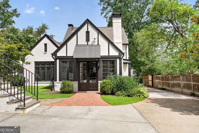 607 E Paces Ferry Road NE, Atlanta, GA 30305