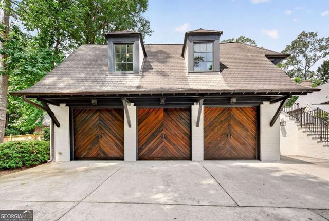 607 E Paces Ferry Road NE, Atlanta, GA 30305