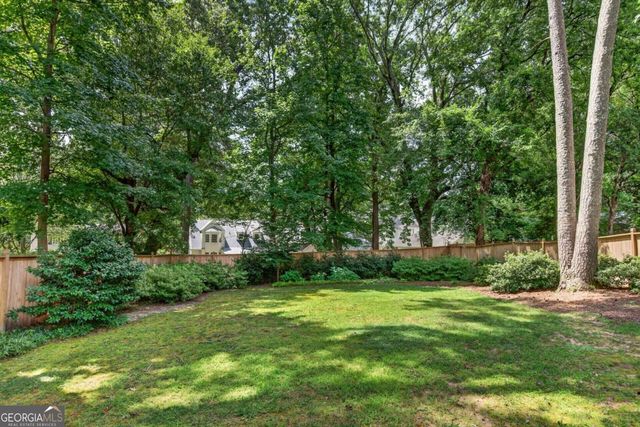 607 E Paces Ferry Road NE, Atlanta, GA 30305