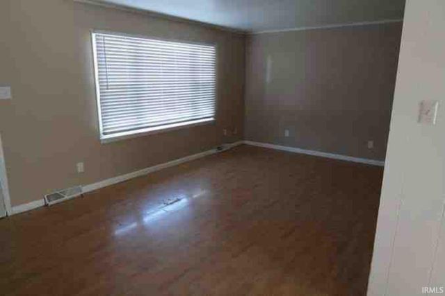 317 E Oak Street, Boonville, IN 47601