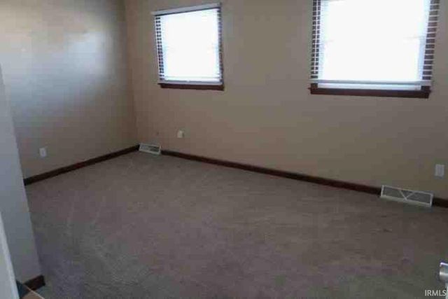 317 E Oak Street, Boonville, IN 47601