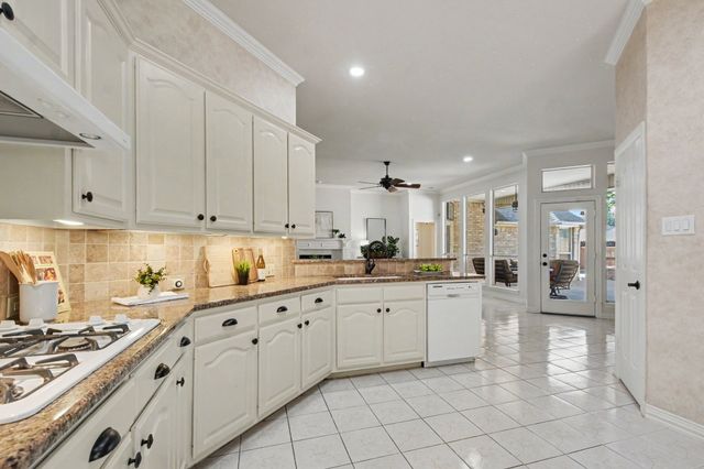 3639 White River Drive, Dallas, TX 75287