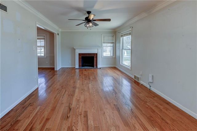 5300 Sycamore Drive, Roeland Park, KS 66205